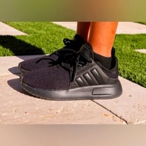 Black Adidas Sneakers- Little Kid